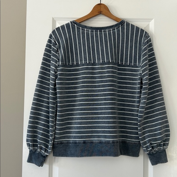 Anthro Jane & Delancey Distressed Sweatshirt w Gathered Cuffs Sz M +MEASUREMENTS - Picture 7 of 11